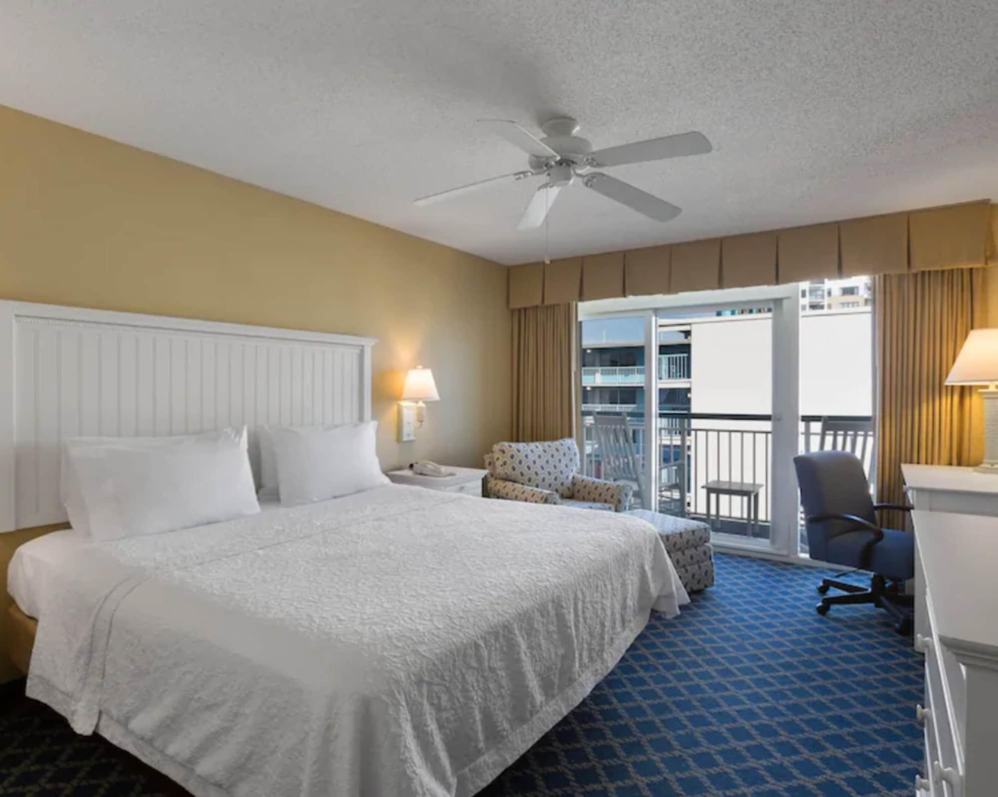 Hampton Inn & Suites Myrtle Beach Oceanfront Екстериор снимка