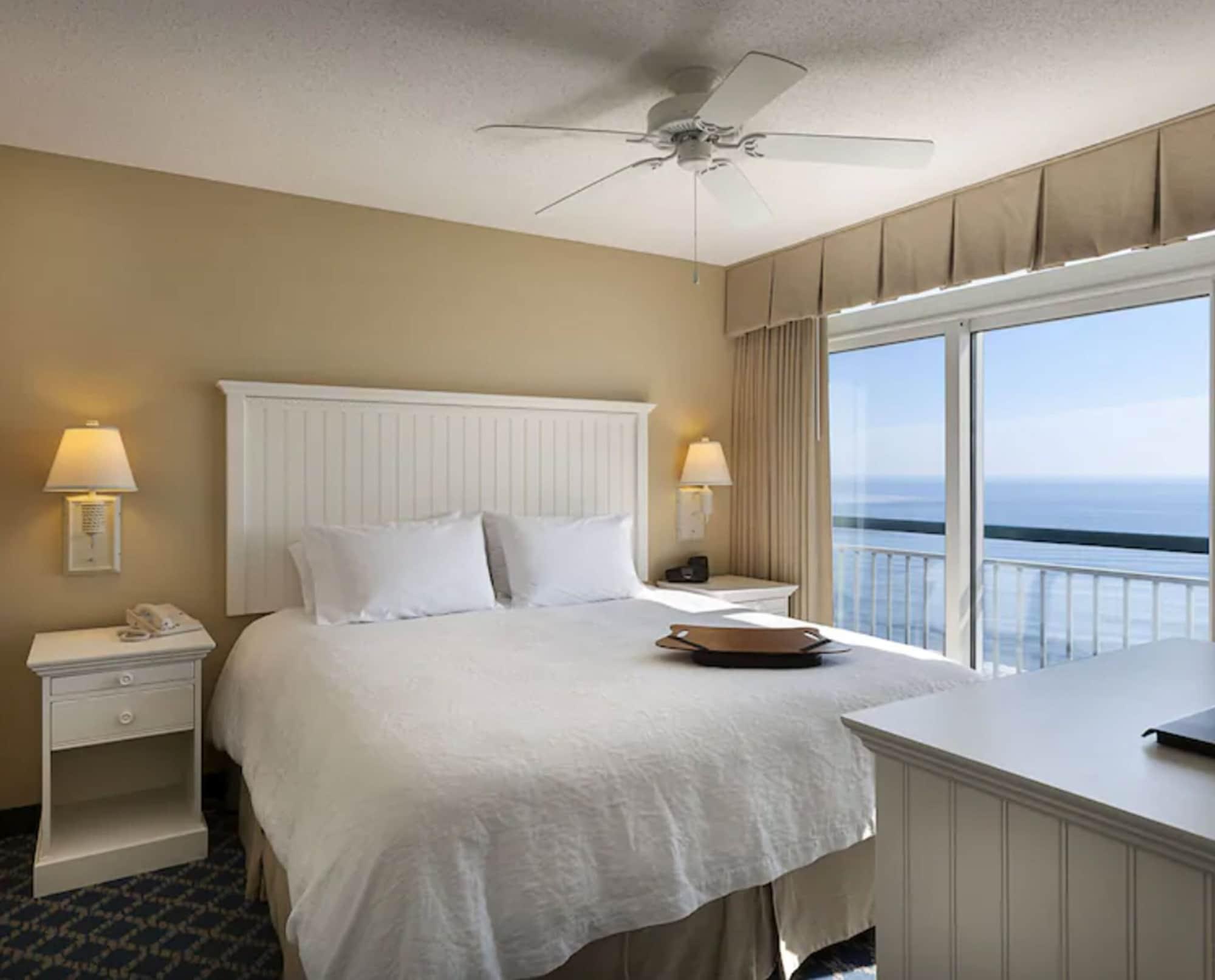 Hampton Inn & Suites Myrtle Beach Oceanfront Екстериор снимка
