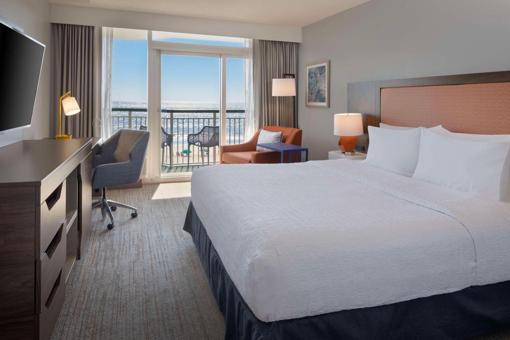 Hampton Inn & Suites Myrtle Beach Oceanfront Екстериор снимка
