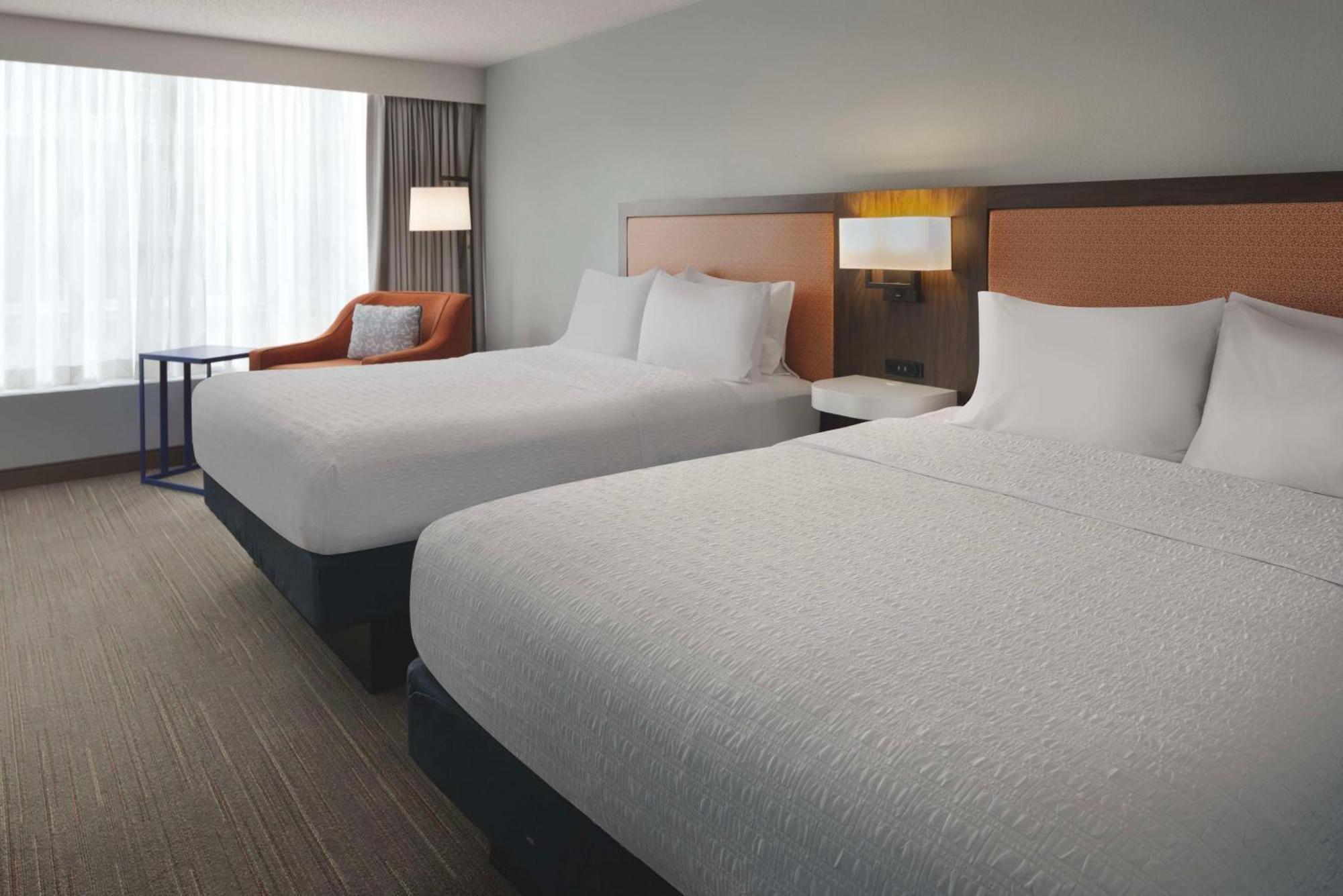 Hampton Inn & Suites Myrtle Beach Oceanfront Екстериор снимка