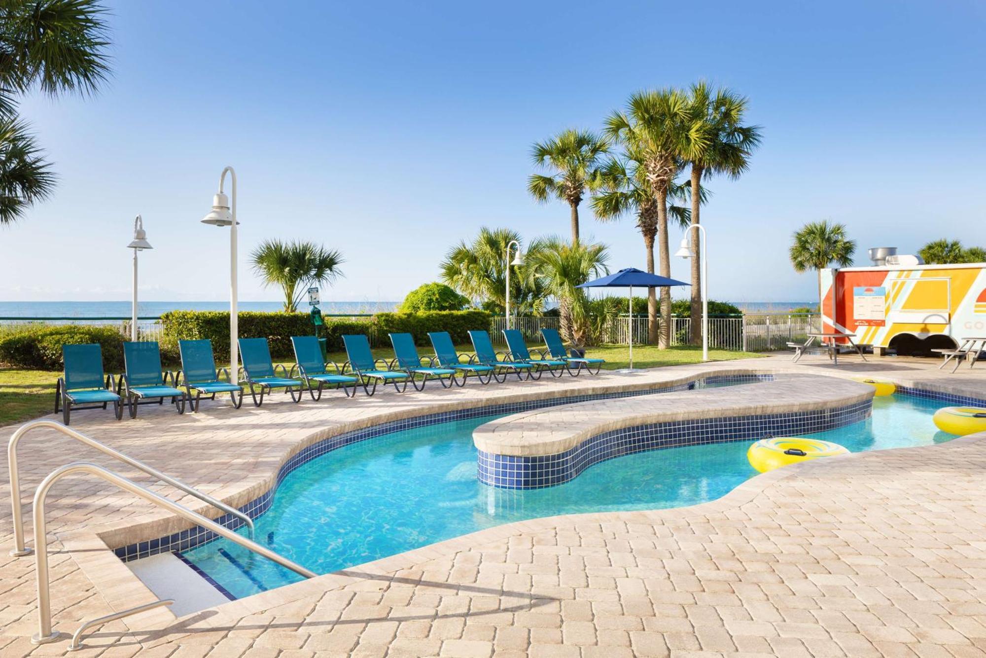 Hampton Inn & Suites Myrtle Beach Oceanfront Екстериор снимка