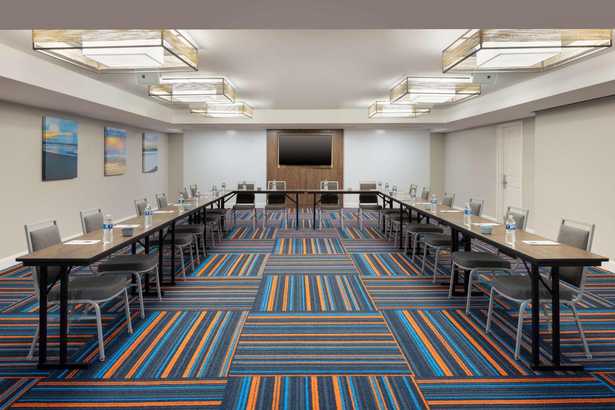 Hampton Inn & Suites Myrtle Beach Oceanfront Екстериор снимка