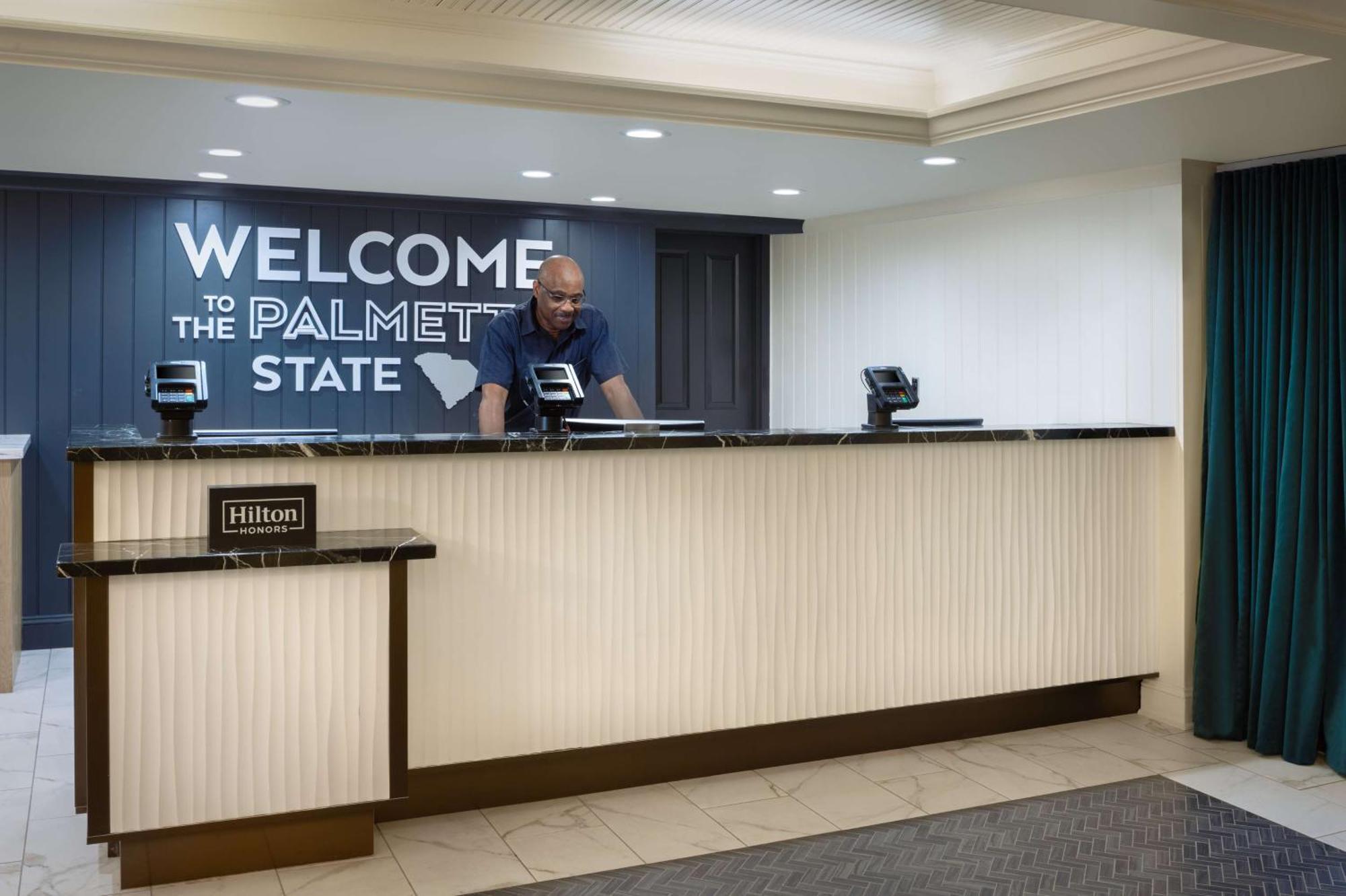 Hampton Inn & Suites Myrtle Beach Oceanfront Екстериор снимка